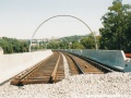 Počátek kolejí na barrandovské straně mostní estakády přes Prokopské údolí. | 9.8.2003
