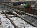 Část kolejí nad podchodech nemohla být uložena na pražce, ale byla zřízena metodou w-tram. | 16.2.2010