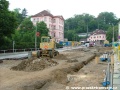 Rekonstrukce tramvajové tratě u křižovatky horní Klárov. | 8.7.2004