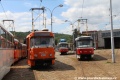 Souprava vozů T3G #1613+1614 ve společnosti služebních vozů T3M #1593 a 1573 ve vozovně Pisárky. | 17.5.2015