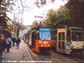 Souprava vozů 105N, vedená vozem ev.č.702 na lince 7, a vůz ev.č.456, Sikorskiego náměstí | 1.10.2004
