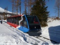 Vůz č.2 pozemní lanové dráhy Starý Smokovec-Hrebienok zahájil stoupání od dolní stanice ke středové výhybně. | 29.1.2012
