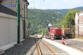 Obnovená trať pod mohutnou opěrnou zdí nádraží Jablonec nad Nisou, dolní nádraží. | 21.7.2015