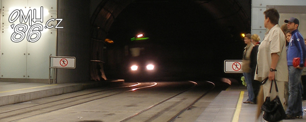 Městský úsek v tunelu je mezi zastávkami Herz-Jesu-Kirche a Goethekreuzung | 17.8.2007