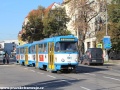 Souprava vozů T3R.P ev.č.1000+964 to vzala hopem přes „hlavní“ a uhání zpět na Vřesinskou. | 19.10.2012