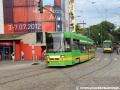Setkání vozů RT6N1 ev.č.404 a Solaris Tramino S105P ev.č.528 v zastávce Wrocławska. | 1.7.2012