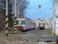 Odstavené jednotky 420 966-4, 420 953-2  420 959-9 v depu Tatranských Elektrických Železnic v Popradu. | 16.3.2009