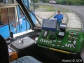 Stanoviště řidiče ve voze Konstal 102Na ev.č.2068. Ovládání vozu pomocí kontroléru je stále samozřejmostí. | 17.8.2005