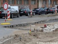 Během různých provizorních etap provozu na Letenské pláni se vrstvy asfaltu vrstvily na dlažební kostky... | 26.6.2012