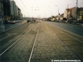 Původní podoba tramvajové tratě Hradčanská - Prašný most v otevřeném kolejovém svršku po rekonstrukci z roku 1994 | 9.3.2002