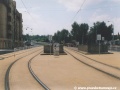 Podoba tramvajové tratě Hradčanská - Prašný most s travnatým zákrytem z roku 2002 | 1.6.2002