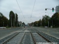 Tramvajová trať přešla do konstrukce žlábkových kolejnic a míří k zastávce Kotlářka