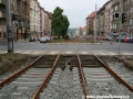 Provizorní napojení nových kolejí na původní u Zelené ulice připomíná horskou dráhu :-). | 1.6.2011