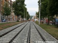 Takřka dokončená tramvajová trať se připravuje na zatravnění. | 4.7.2011