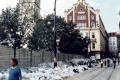 Smetanovo nábřeží u Karlových lázní po opadnutí vody. | srpen 2002