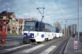 Jen dvě dvojice tramvají T6A5 měly z výroby reklamní lak. První z nich, souprava Motolských vozů #8611+#8613 s reklamou ČKD Tatra, a.s. zastavila na zastávce Střelničná do centra na lince 12. | 31.10.1998