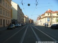 Přímý úsek tramvajové tratě ve Štefánikově ulici