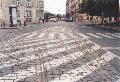 Pozůstatky kolejové větve křižovatky Opletalova v pohledu k Hybernské ulici