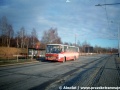 Původní podoba tramvajové tratě u zastávek Malešická továrna zachycená s autobusem Karosa B 732.40 ev.č.5621 odjíždějícím na lince 268 ze stejnojmenné autobusové zastávky. | 14.12.1997