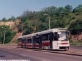 Vůz RT6N1 ev.č.0028 zapózoval během zkušební jízdy pod motolským krematoriem fotografovi během zkušební jízdy . | červenec 1997