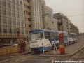 Souprava vozů T3 ev.č.6206+6207 vypravená na linku 1 stanicuje na pravé koleji zastávek Hradčanská do centra | 1992
