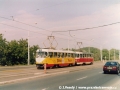 Souprava vozů T3 #6609+6608 vypravená na linku 9 opouští zastávku Vozovna Motol. | 24.8.1992