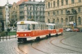 Po dokončení rekonstrukce povodněmi poškozené tratě v oblasti Karlových lázní byla linka X-A převedena z Malé Strany na Smetanovo nábřeží. Na Palachově náměstí je zachycena souprava vozů T3 ev.č.6796+6797 mířící na Mánesův most. | 30.11.2002