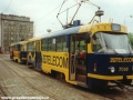Souprava vozů T3SUCS ev.č.7068+7069 vypravená na linku 6 na vnitřní koleji smyčky Olšanské hřbitovy. | 8.6.1996