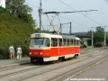 Vůz T3SUCS ev.č.7123 vypravený na linku 25 přijíždí k zastávce Vltavská. | 26.7.2006