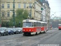Souprava vozů T3SUCS #7158+7159 vypravená na linku 18 míří po Smetanově nábřeží ke Staroměstské. | 27.11.2005