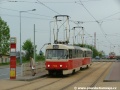 Souprava vozů T3SUCS ev.č.7166+7167 vypravená na linku 26 stanicuje v zastávce Černokostelecká. | 4.5.2004