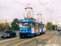 Souprava vozů T3SUCS ev.č.7218+7219 vypravená na linku 33 přejíždí Hlávkův most od Vltavské | 29.9.2003