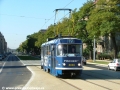 Vůz T3M ev.č.8065 vypravený na linku 19 míří k zastávce Poliklinika Vysočany. | 16.10.2005