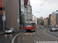 Vůz T3M2-DVC ev.č.8074 vypravený na linku 15 míří Sokolovskou ulicí od zastávky Nádraží Vysočany. | 1.6.2012