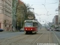 Vůz T3R.P ev.č.8216 vypravený na linku 6 projíždí přímým úsekem mezi dvěma vrcholy křižovatky Minská. | 17.4.2005