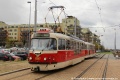 Souprava vozů T3R.PLF #8267+#8252 ve spojení PX (zadními čely k sobě) opouští v rámci jízdy pro pražský Kroužek Městské Dopravy u smyčky Sídliště Barrandov novostavbu tramvajové tratě do Holyně. | 9.4.2022