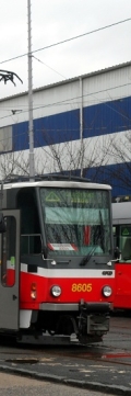Poslední cesta vozu T6A5 ev.č.8605 po pražských kolejích v soupravě s vozem ev.č.8675. | 31.3.2015