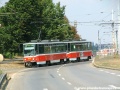 Souprava vozů T6A5 ev.č.8611+8612 vypravená na linku 16 vjíždí na samostatné těleso u zastávky Přístaviště. | 24.7.2006