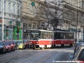 Souprava vozů T6A5 ev.č.8621+8615 vypravená na linku 11 odstanicovala v zastávce Italská a klesá Vinohradskou ulicí k Muzeu. | 27.1.2012