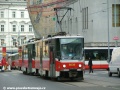 Souprava vozů T6A5 #8639+8640 vypravená na linku 12 opustila zastávku Anděl. | 22.6.2004