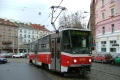 Sólo vůz T6A5 ev.č.8709 vypravený na linku 4 v Minské ulici. | 2.1.2005