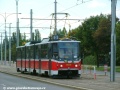 Protisměrnou zastávku Kublov míjí vůz KT8D5 ev.č.9016 vypravený na linku 3. | 22.8.2004