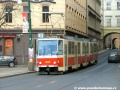 Vůz KT8D5 #9029 vypravený na linku 3 vjíždí do zastávky Karlovy lázně. | 22.1.2005