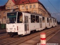Vůz KT8D5 ev.č.9047 vypravený na linku 8 stanicuje v zastávce Malovanka. | září 1995