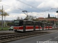 Zastávku Podolská vodárna právě opustil vůz KT8D5.RN2P ev.č.9060 vypravený na linku 3. | 22.4.2012