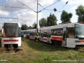 Vyřazené vozy RT6N1 ev.č.9104 a RT6N2 ev.č.9101 v areálu DPOV, a.s. Nymburk | 25.9.2009