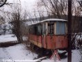 Bývalý vlečný vůz DP Praha ev.č.1046 sloužil jako pojízdný sklad v okolí obce Vinařice. | 28.2.2004