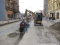 Zřizování nových podkladních vrstev tramvajové tratě. | 28.3.2011